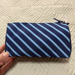 United Airlines Business Class Amenity Kit - Brooks Brothers - NWT